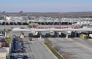 Avrupa’ya açılan sınır kapıları yolcu giriş...
