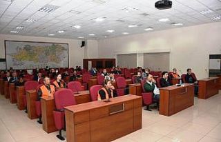 Aydın’da Vefa Sosyal Destek Grubuna hizmet içi...