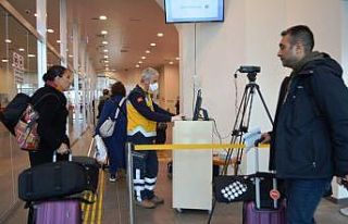 Ayvalık Deniz Hudut Kapısı’nda termal kamerayla...