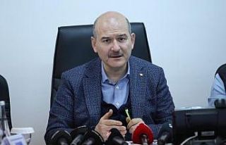Bakan Soylu: ”143 bin kişi sınırı geçti, bu...