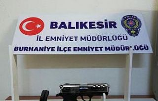 Balıkesir’de 8 silah ele geçirildi