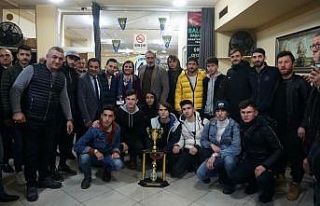 Başaranspor şampiyonluğu Başkan Hürriyet’le...