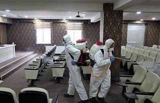 Başiskele’de korona virüsle mücadele sürüyor