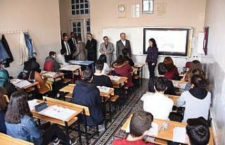 Başkan Altay mezun olduğu lisede anılarını tazeledi