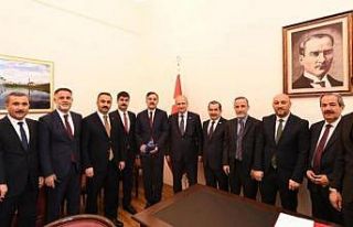 Başkan Çoban’dan bakanlara ziyaret