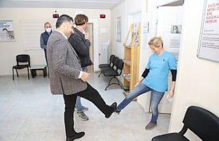 Başkan Kayalar’dan ayak selamı