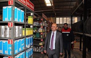 Başkan Söğüt teknik hizmetler alanındaki atölyeleri...