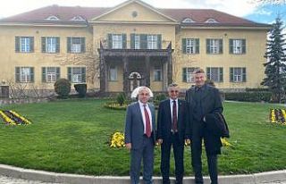 Başkan Topaloğlu Almanya Büyükelçisiyle Kemer’i...