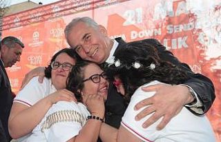 Başkan Zolan: “Gelecek yıl Down Sendromlular gününü...
