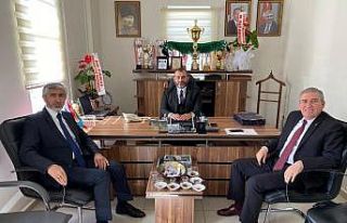 Başkanlar koronavirüs tedbirleri için bir araya...