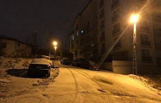 Başkent’te Mart ayında kar yağışı