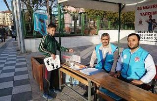 Baskülden kazandığı parayı İdlib’e gönderiyor