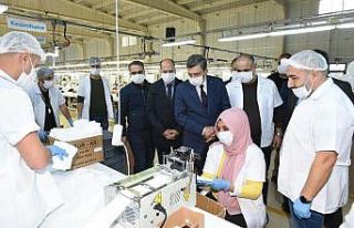 Batman’daki tekstil fabrikası günde 3 milyon maske...