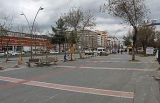 Batman’ın en işlek caddesi sessizliğe büründü