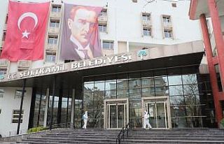 Belediye binası dezenfekte edildi
