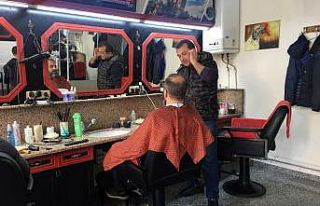 Berber, kuaför ve güzellik salonları kepenkleri...