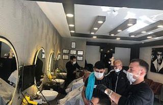 Berber ve kuaförlerde Korona virüs yoğunluğu