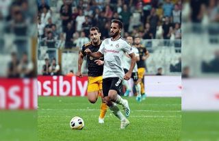 Beşiktaş’ta Douglas sezonu kapattı