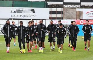 Beşiktaş’ta futbolculara mesaj gitti: "Evden...