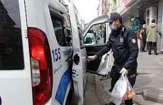 Bingöl’de yaşlıların alışverişi polisten