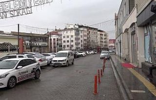 Bingöllüler korona virüs önlemlerine uyuyor, sokaklar...