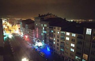 Bitlislilerden sağlık çalışanlarına alkışlı...