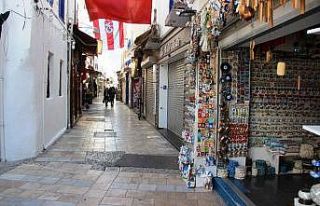 Bodrum sokakları hayalet şehre döndü