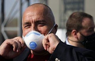 Borisov’dan maske şakası: “Kafam çok büyük,...