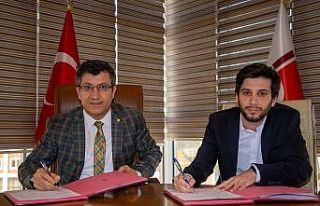 BŞEÜ ile bir dil kursu arasında iş birliği protokolü...