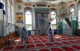 Bulgaristan’da korona virüse karşı ibadethaneler...