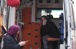 Bursa’da yangında 2 kişi dumandan etkilendi