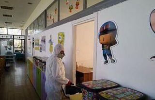 Büyükşehir kreşleri dezenfekte edildi