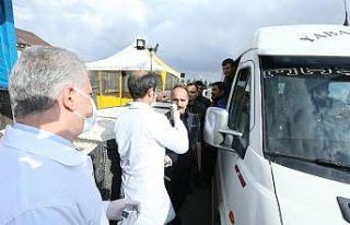 Büyükşehir şehrin giriş ve çıkışlarına sağlık...