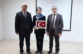 Çaldıran’da “İş hayatında iletişim ve protokol...