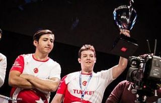 "Calyx" Buğra Arkın, Amerikan Envy takımına...