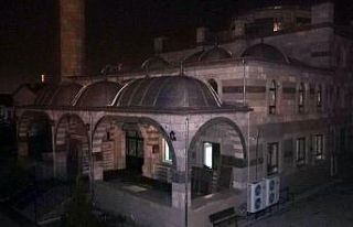 Camilerden korona virüs salgınının son bulması...