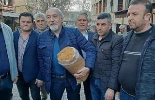 CHP heyeti Adıyamanlı tütüncülerle bir araya...