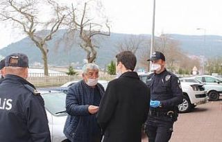 Cide’de kurallara uymayan 65 yaş üstü vatandaşlara...