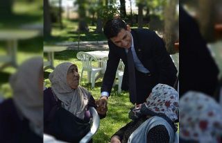 Çifteler Belediye Başkanı Kadir Bıyık’tan Yaşlılar...