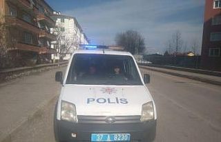 Daday’da polis ekiplerinden anonslu ‘evde kal’...