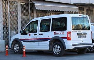 Denetime çıkan maliye ekipleri, sahte dezenfektanları...