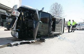 Denizli’de akıllara durgunluk veren trafik kazası
