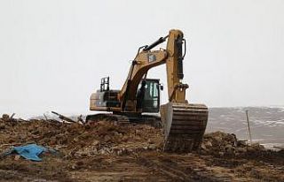Deprem bölgesine konteyner sevkiyatı