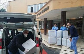 Doktor ve hemşirelere koruyucu tulum desteği