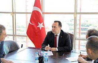 Dükkanı kapatılan esnafa kira ertelemesi