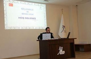 “Dünyadaki en büyük mülteci grubunu Filistinliler...