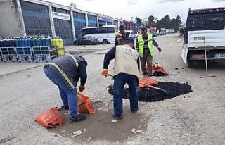Düzce’de Küçük Sanayi Sitesinde göçükler...