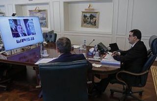 Enerji ve Tabii Kaynaklar Bakanı Dönmez sektör...