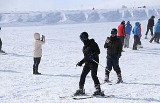 Erciyes’te kar kalınlığı 90 santimetreye ulaştı