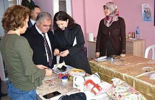 Erdek Kaymakamı Çalık’tan, Halk Eğitim Merkezine...